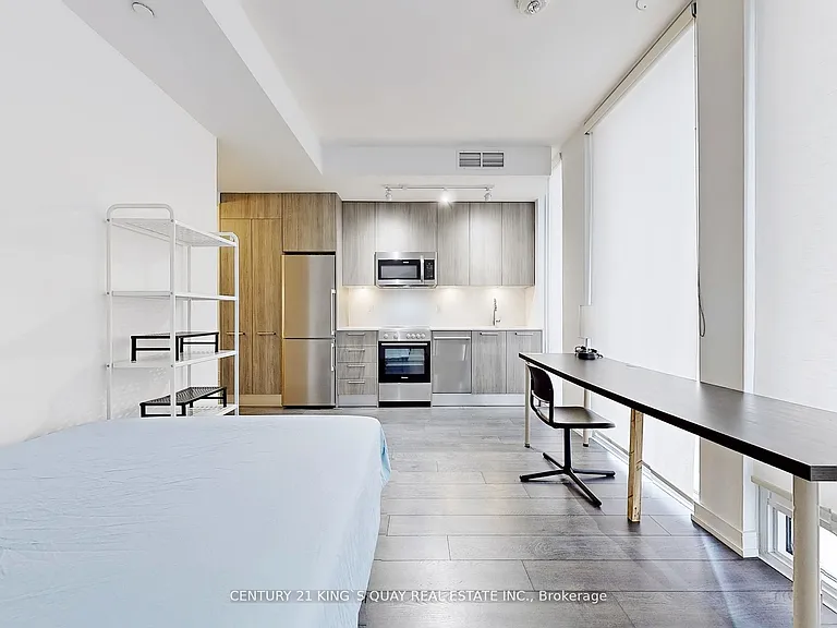 28 Wellesley St E #1501 — Photo 13