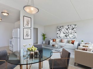 51 Trailridge Cr., Toronto, ON M1E 4S9