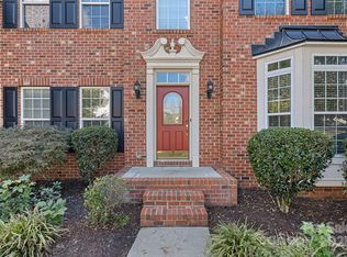 4045 Amber Leigh Way Dr, Charlotte, NC 28269