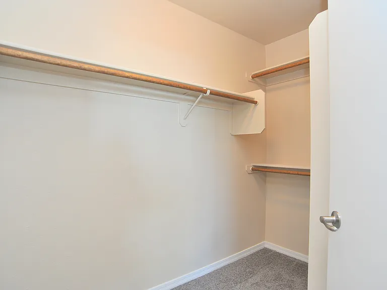 1218 E Blacklidge Dr #1101 — Photo 14