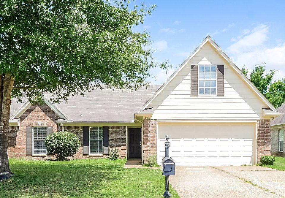 1st image of 10316 Cottage Oaks Dr