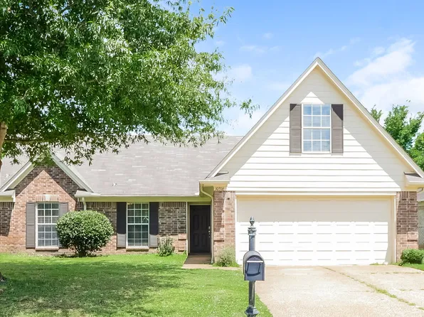 10316 Cottage Oaks Dr, Cordova, TN 38016