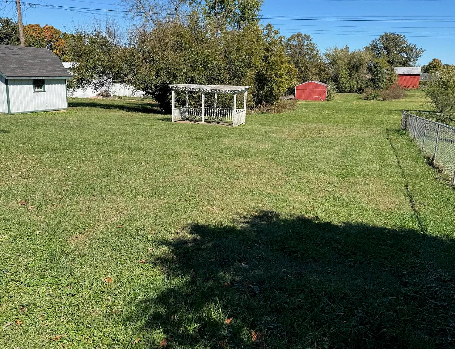 3 bed, 1.5 bath, 1844 sqft, $1,800 — Photo 2
