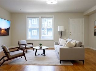 45-47 Chelsea St #2, Boston, MA 02128
