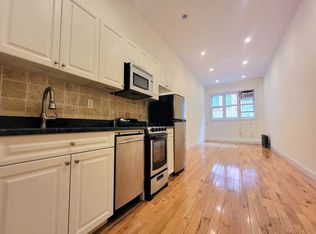 106 Charles St APT 1A, New York, NY 10014