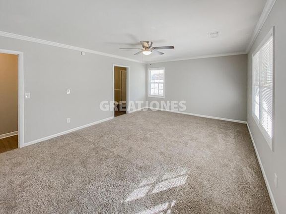 3rd image of 912 Ashland Ave