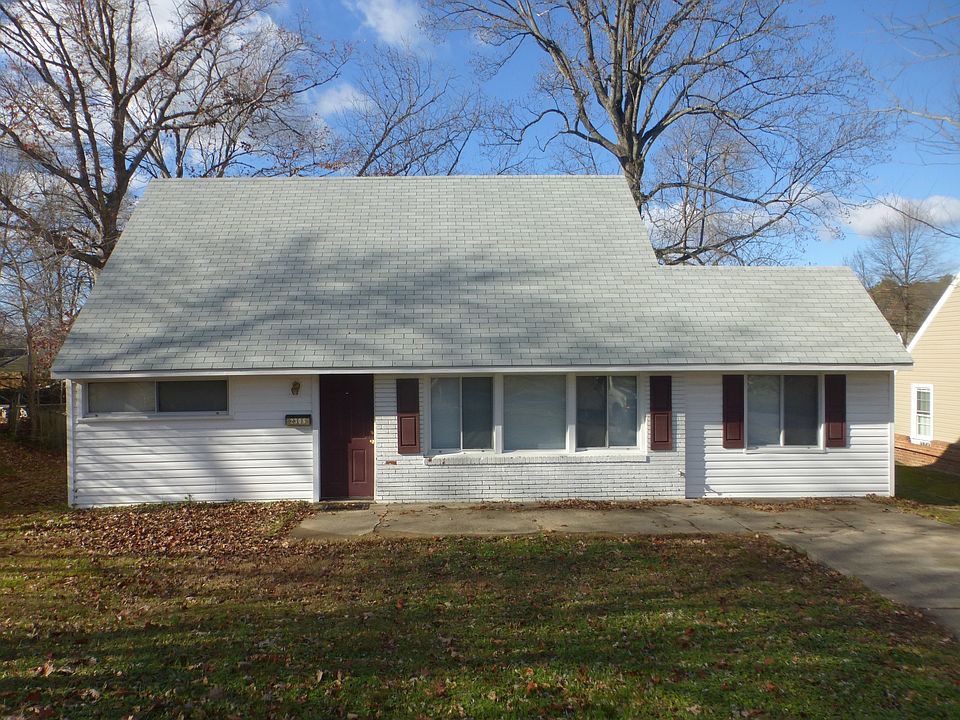 1st image of 2308 Carr Ln