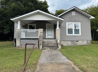 1006 Halifax Rd, Danville, VA 24540