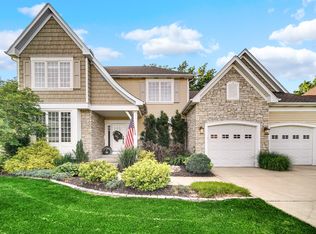 108 N Barker Ct, Valparaiso, IN 46385