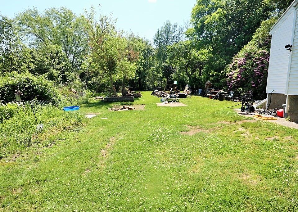 163 Spring St, Bridgewater, MA 02324 Zillow