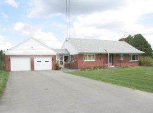 281 Brainerd St, Danville, VT 05828