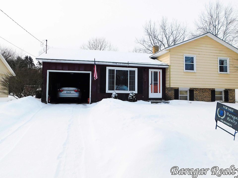 1st image of 1720 Timberlane Ln NE