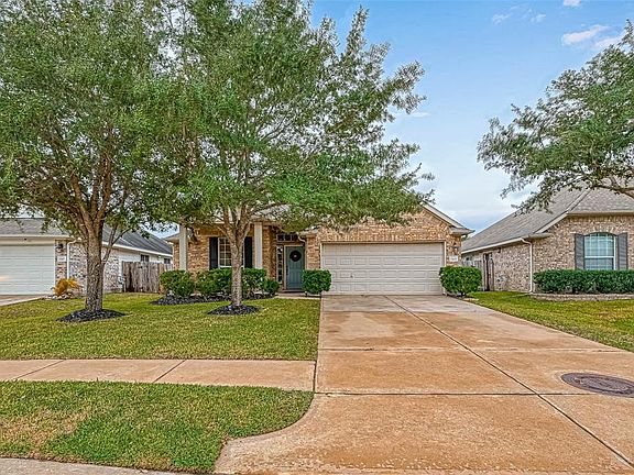 5th image of 15111 Olmstead Park Dr