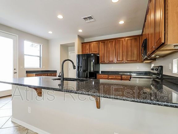 5th image of 16065 W Yucatan Dr