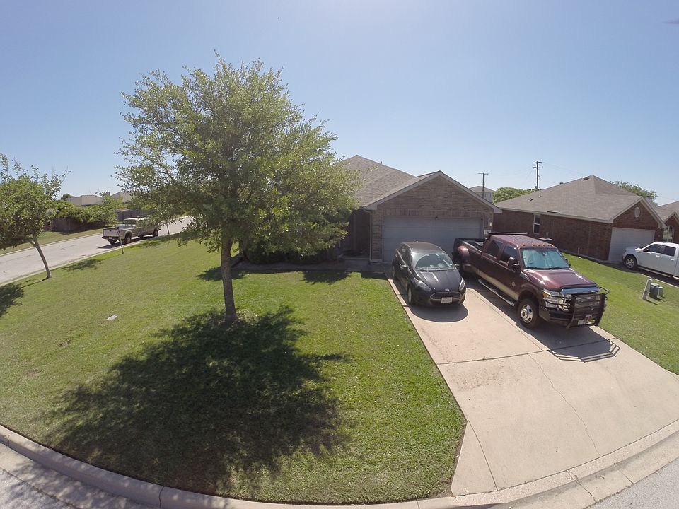 1st image of 120 Kerley Dr