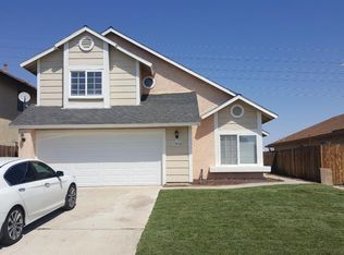 13838 Starshine Dr, Victorville, CA 92392