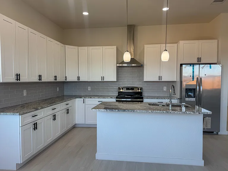 160 Zion Rd — Photo 22