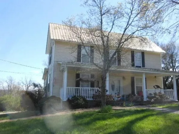 303 W 6th North St, Morristown, TN 37814