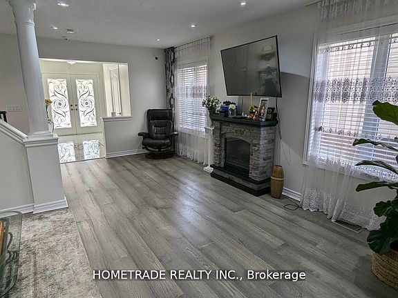 4th image of 4861 Verdi St