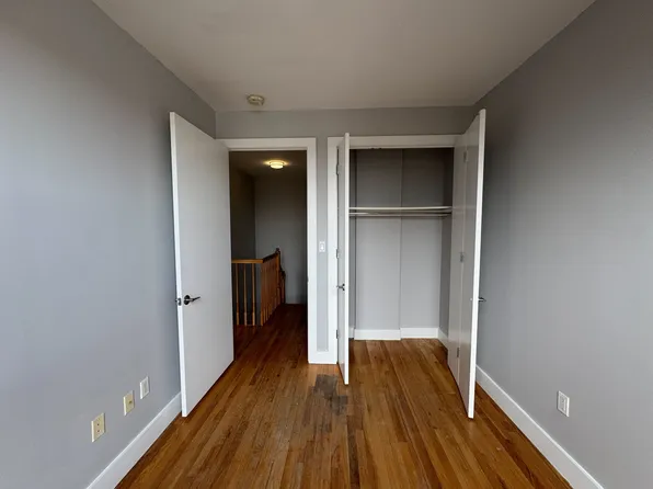 365 Tompkins Avenue image 15 of 17