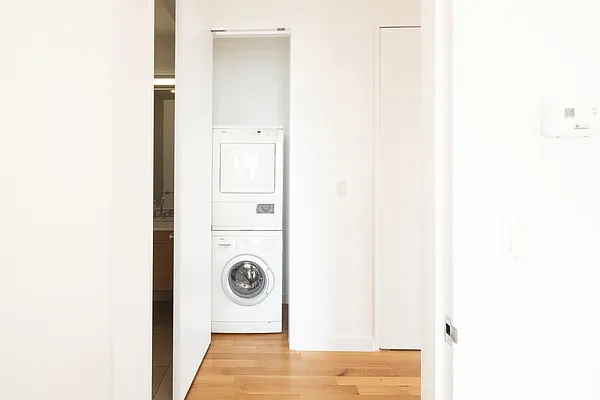 Rented by BRE Services LLC | media 9