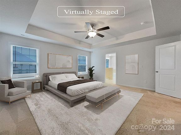 4th image of 9138 Vecchio Dr