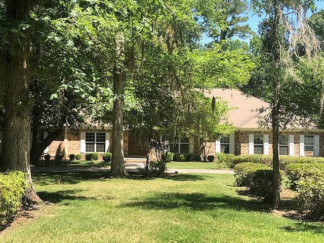 1st image of 946 S Lakeshore Dr