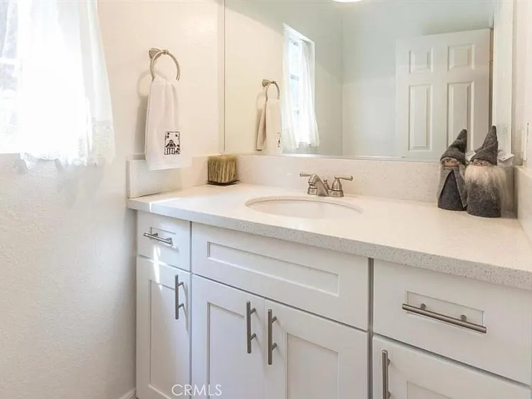 478 S Madison Ave #5 — Photo 9