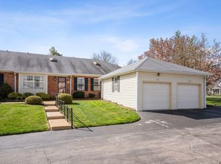 1077 Brooksgate Manor Dr, Saint Louis, MO