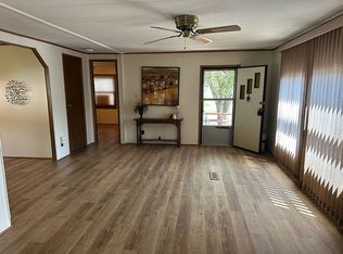 4605 SE South Village Pkwy, Topeka, KS 66609