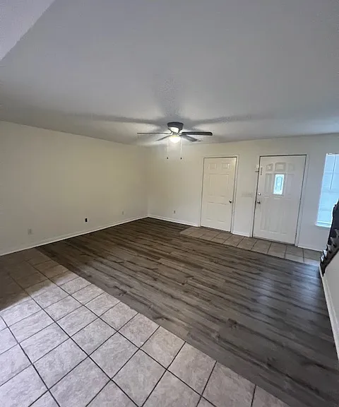 12 Lumpkin Dr #10 — Photo 2