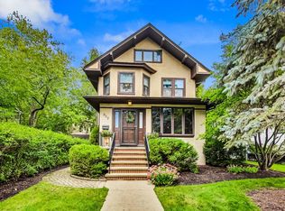907 Seward St, Evanston, IL 60202
