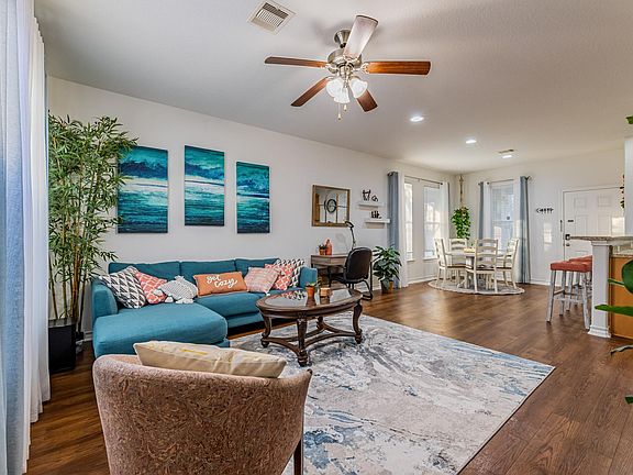5th image of 887 Lonnie Ln