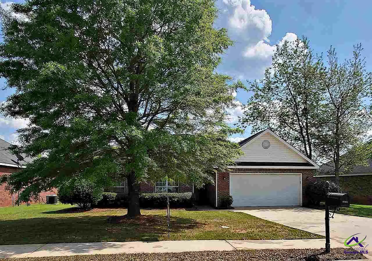 3 bed, 2.0 bath, 1500 sqft, $1,850 — Photo 3