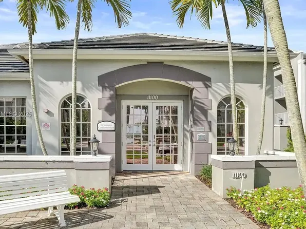 655 SW 111th Way APT 104, Hollywood, FL 33025