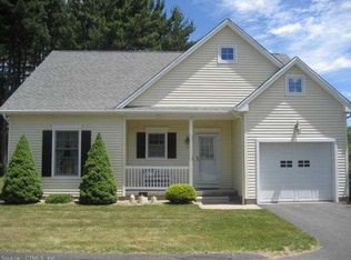 10 Weathervane Rd, Bristol, CT 06010