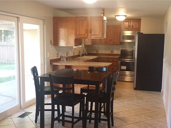 4th image of 4311 S 291st St