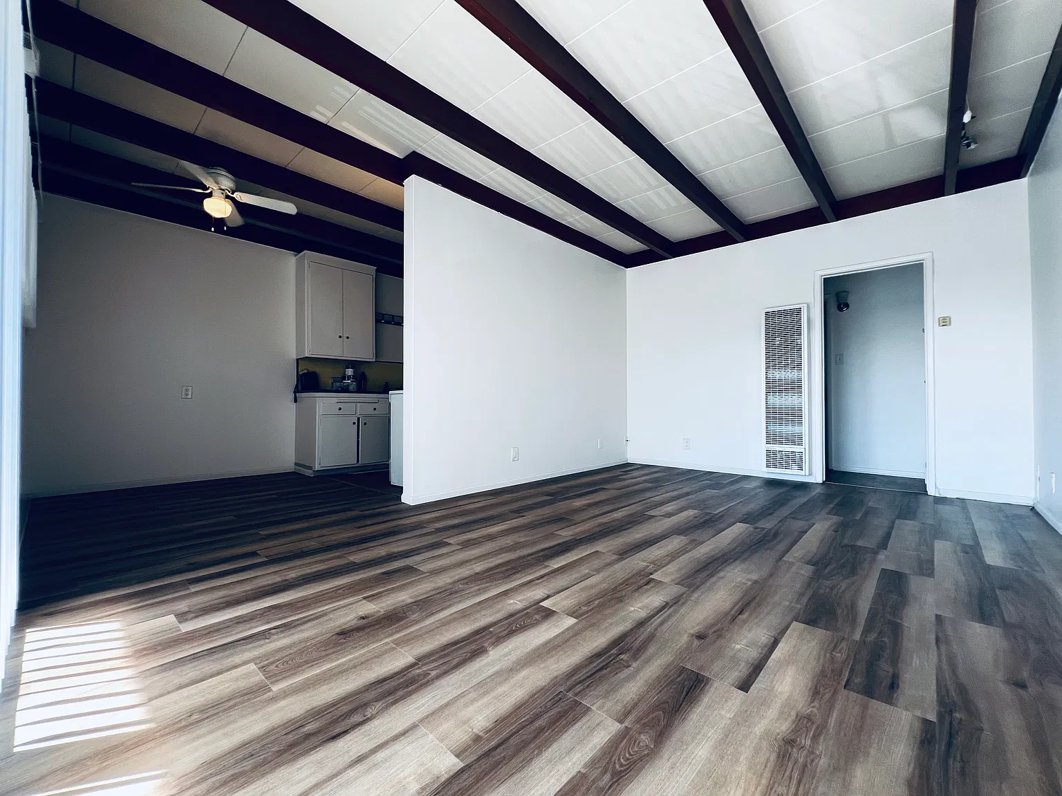 1 bed, 602 sqft, $1,995 — Photo 4