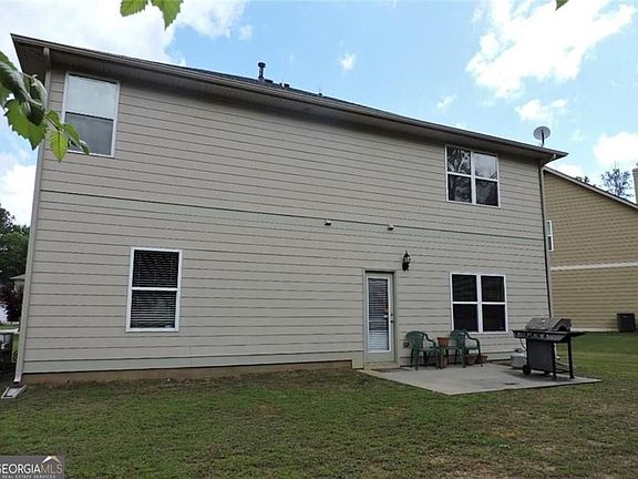 2nd image of 28 Seville Ct