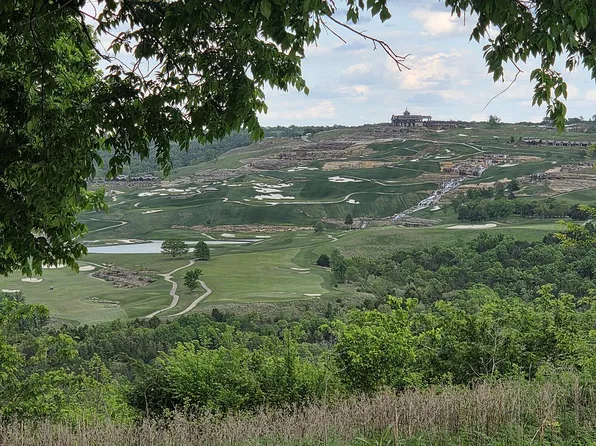 139 Wolf Trail Dr, Hollister, MO 65672