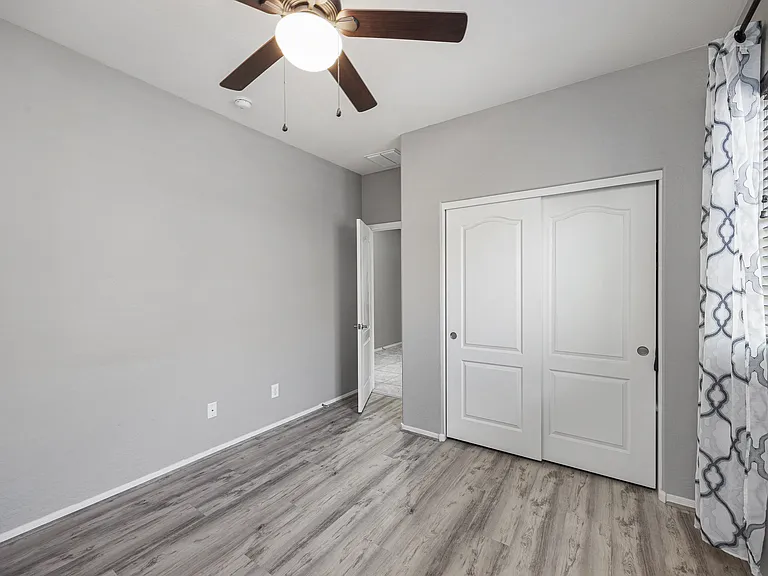 736 E Gold Dust Way — Photo 16
