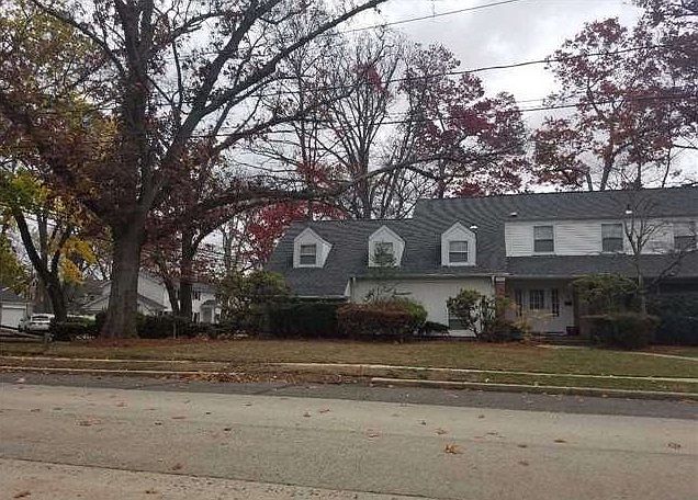 1st image of 149DN W Seaman Ave