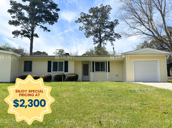 9 McKinley Dr, Havelock, NC 28532