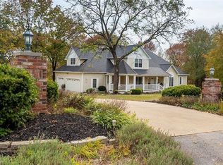 412 Huntington Trails Dr, Festus, MO 63028