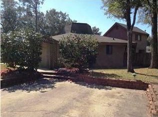 315 Ohio Ave, Valparaiso, FL 32580