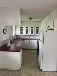 1310 S Madison Avenue, Aurora, MO, 65605