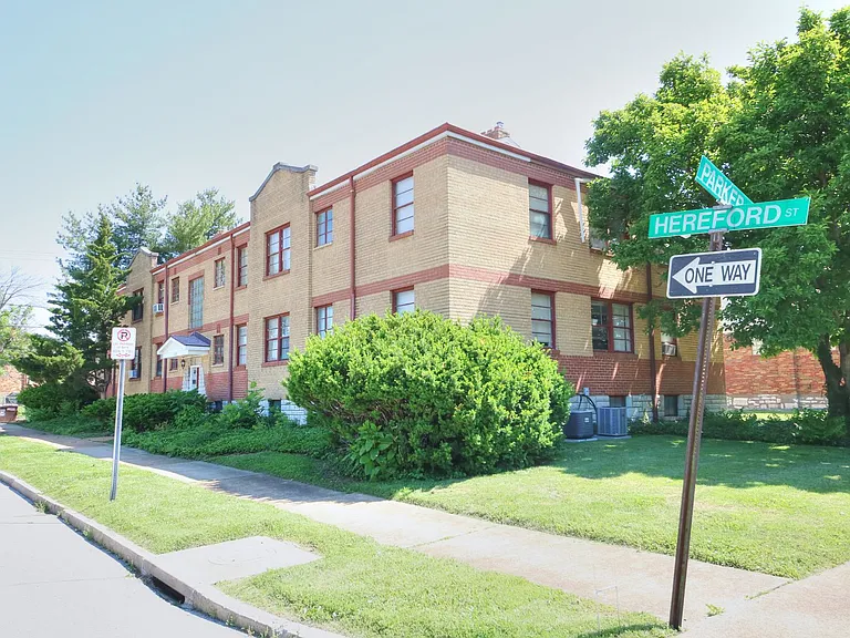 3322 Hereford St. — Photo 5