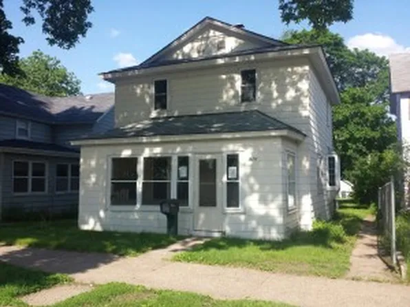 626 Avon St, La Crosse, WI 54603