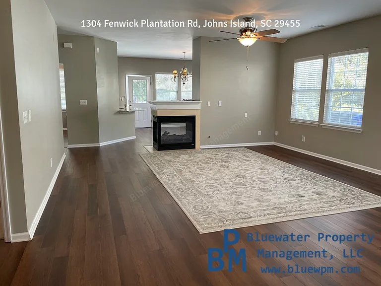 1304 Fenwick Plantation Rd — Photo 3
