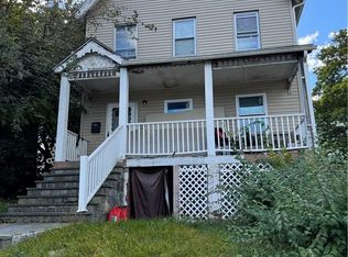 147 Bay St, Peekskill, NY 10566